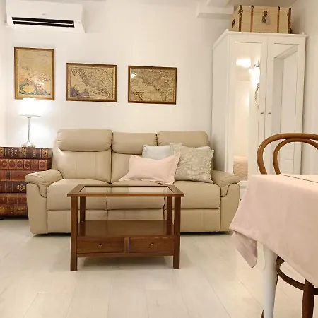 Summer Dream Studio